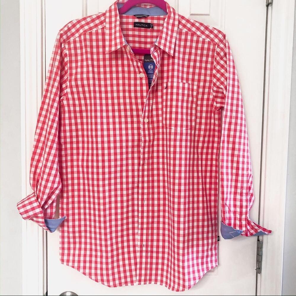 NAUTICA • Long Sleeve Coral Gingham Plaid Button Down Shirt